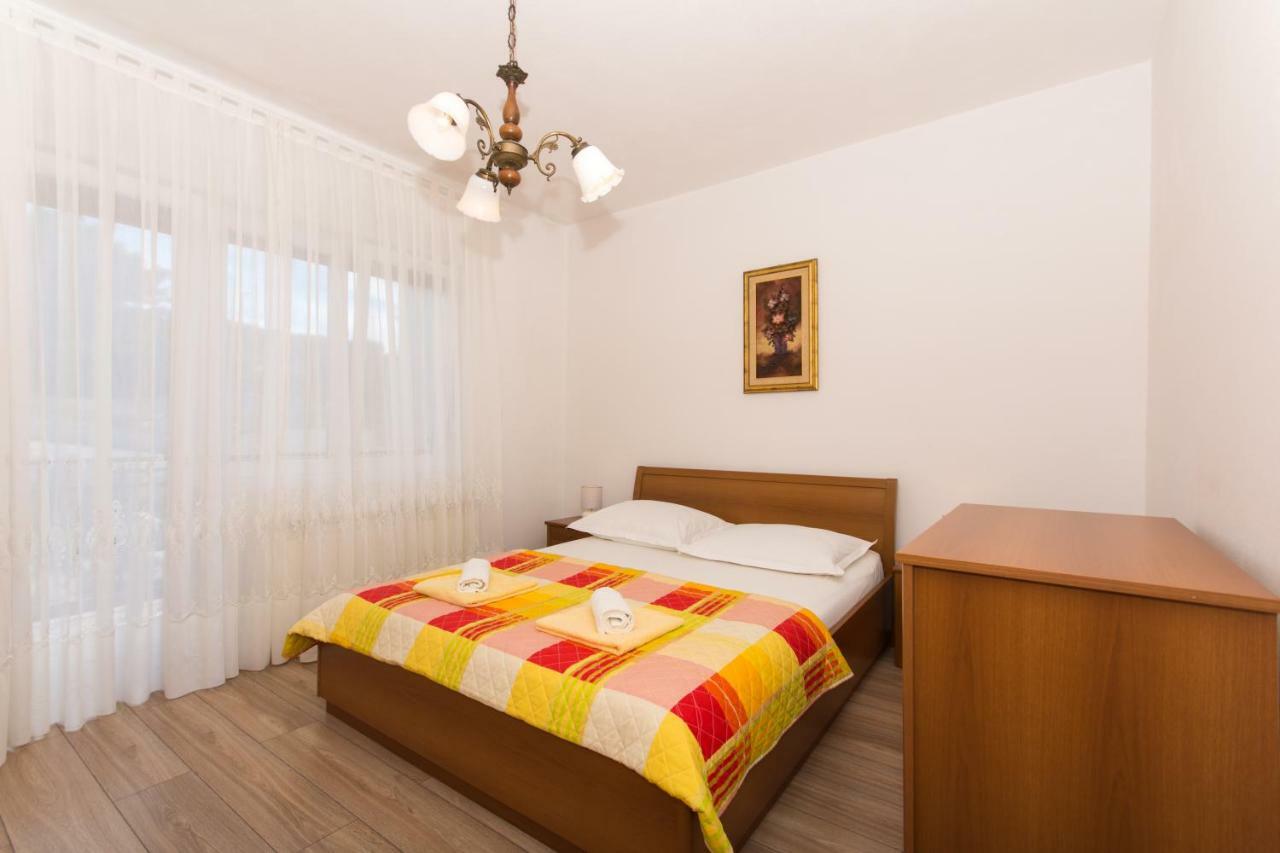 Apartman Domic Slatine Exterior photo
