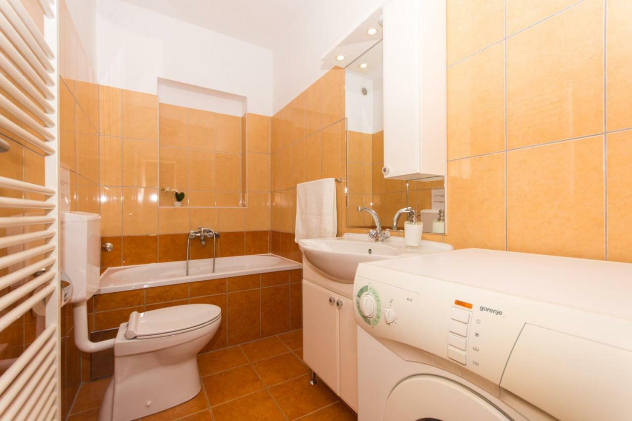 Apartman Domic Slatine Exterior photo